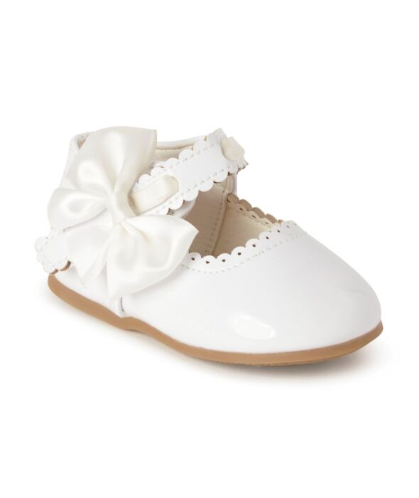White shoes with online velcro strap